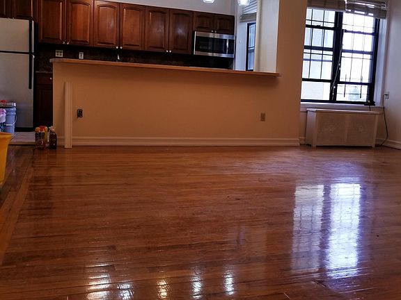 4th image of 627 92nd St #6