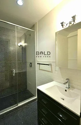 Rented by Bold New York | media 8