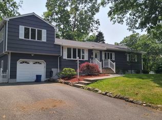 429 Johned Rd, Northvale, NJ 07647