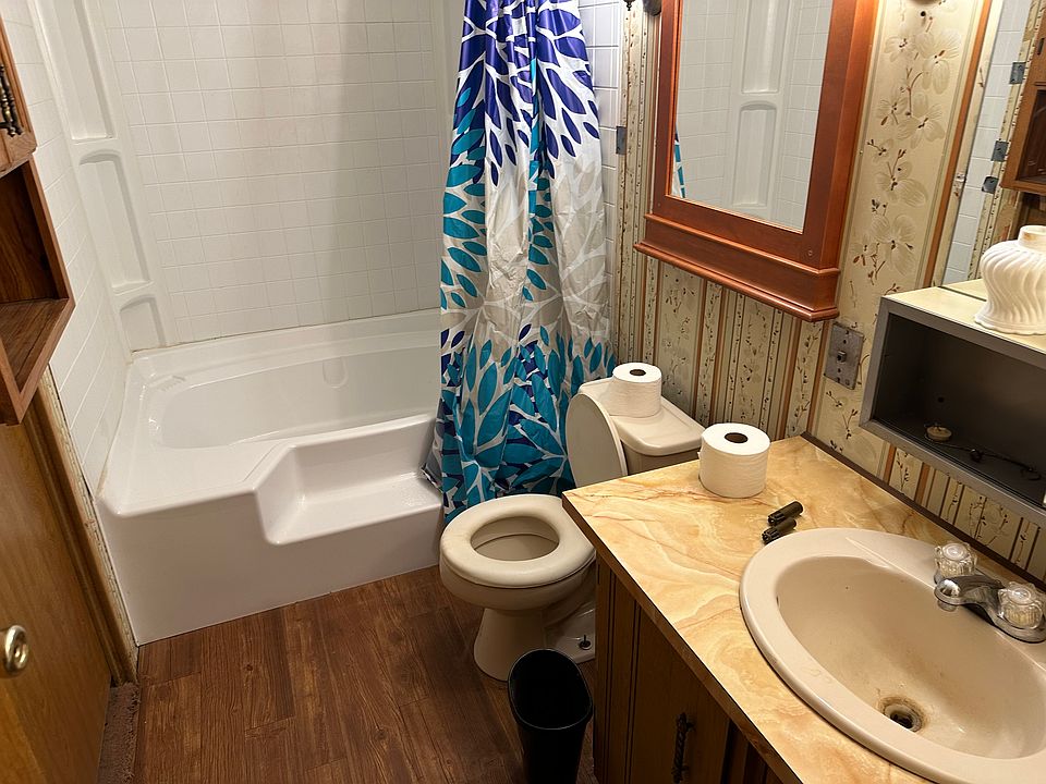 1st image of 2433 Brixton Dr