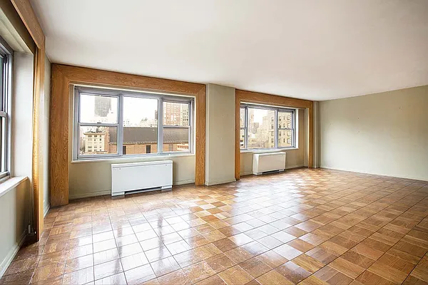 Sold by Stribling | media 23