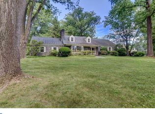 831 Gatemore Rd, Bryn Mawr, PA 19010