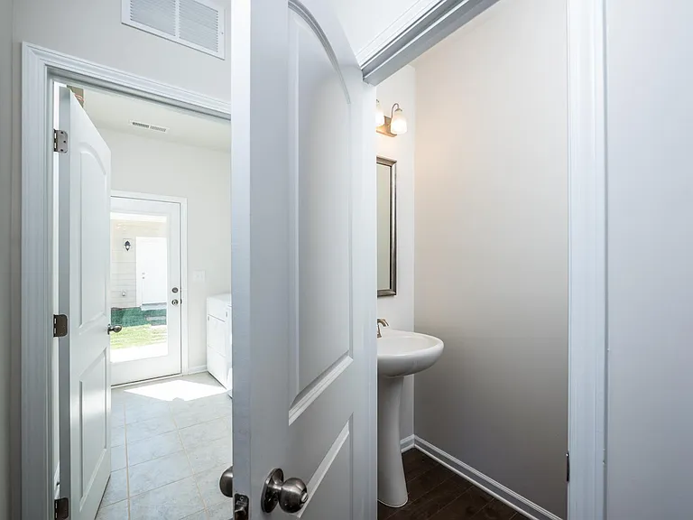 902 Sagecroft Ln — Photo 13
