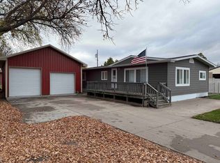 1341 Locust St, Sutherland, NE 69165