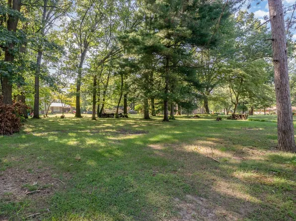 2 N Michael Pl, Michigan City, IN 46360