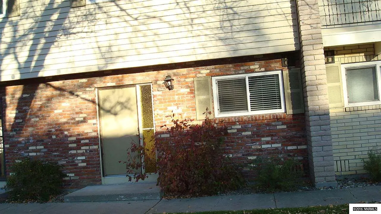 237 Smithridge Park photo 1