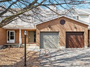 77 Markland Cres, Ottawa, ON K2G5Z6