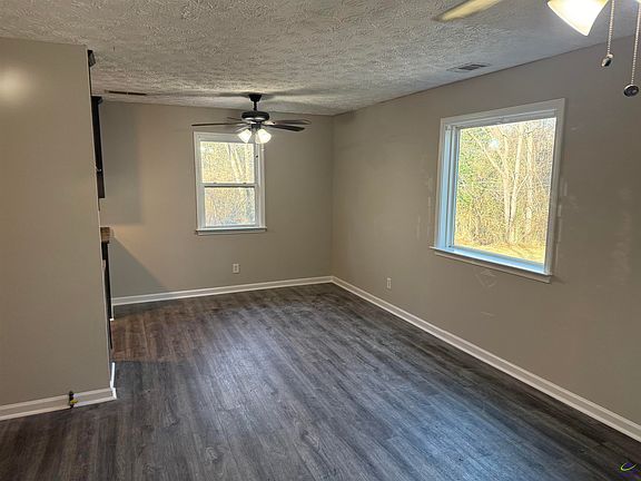 5th image of 4487 Dixon Rd