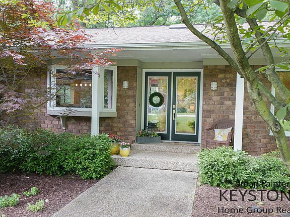 3rd image of 7475 Kenrob Dr SE
