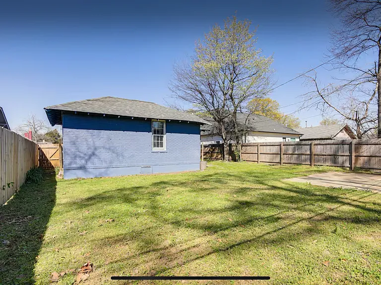 806 Garland St — Photo 2