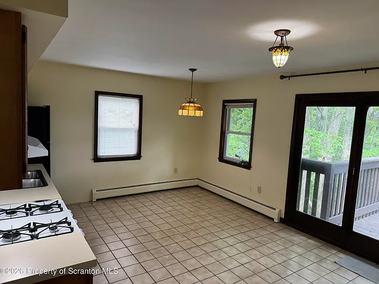 23 E Mountain Rd #A — Photo 7