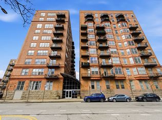 500 S Clinton St APT 546, Chicago, IL 60607