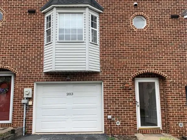 2013 Orchard Dr, Whitehall, PA 18052