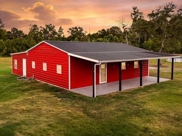 135 Ponley Ln, Cottageville, SC 29435