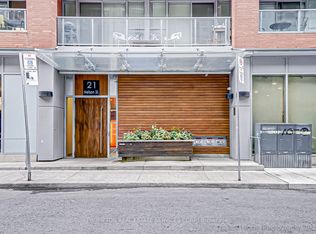 21 Nelson St #923, Toronto, ON M5V 3H9