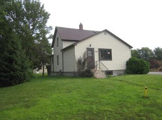 216 Cleveland St SE, Silver Lake, MN 55381