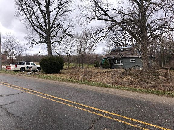 5th image of 10220 Woodbridge Rd