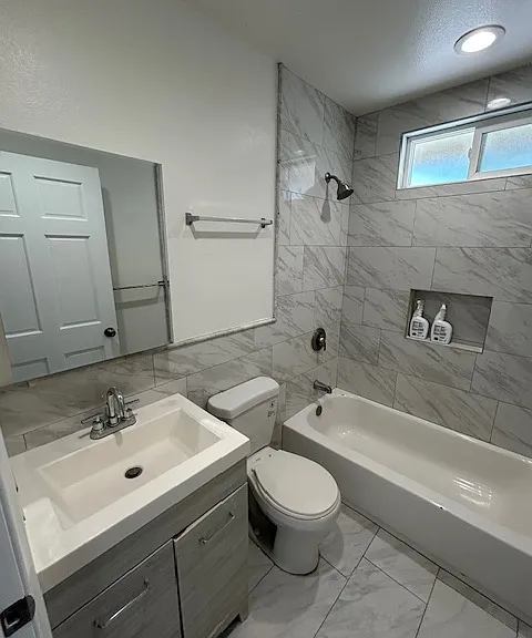 7325 Cypress Ave — Photo 6