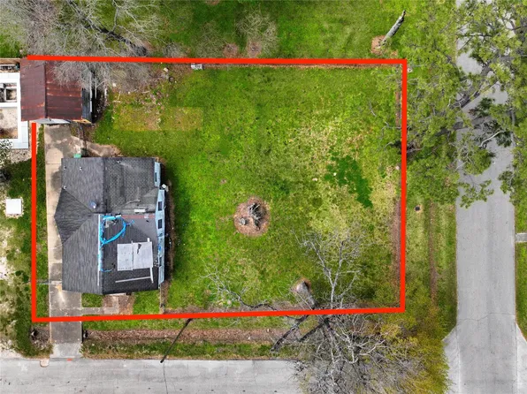 6515 Lloyd St, Houston, TX 77022