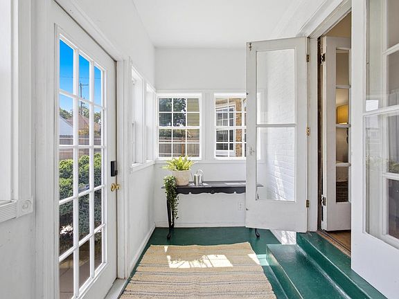 5th image of 3162 S 28th STREET