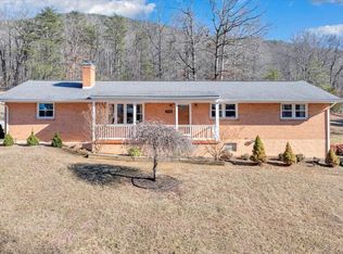 5292 Amanda Ln, Roanoke, VA 24014