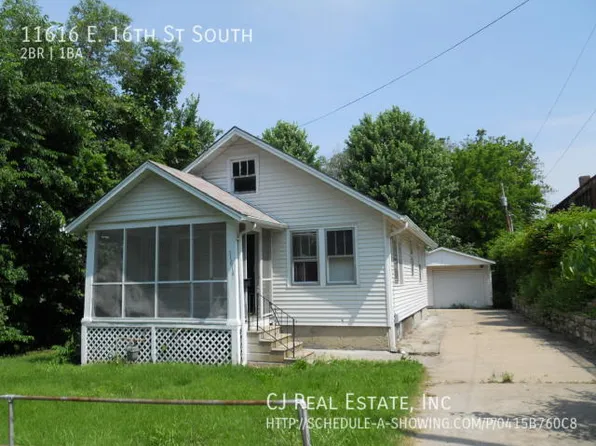 11616 E 16th St S, Independence, MO 64052