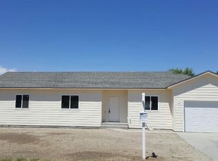 3404 Snow Ln, Benton City, WA