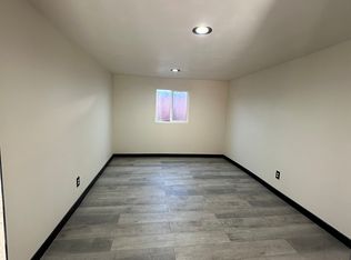 1125 E 85th St #1/2, Los Angeles, CA 90001