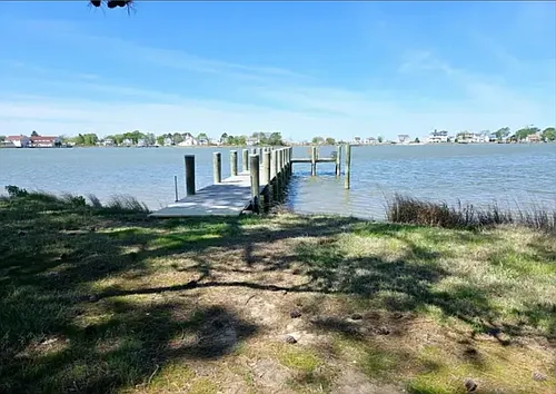 2508 Old House Point Rd Photo 1