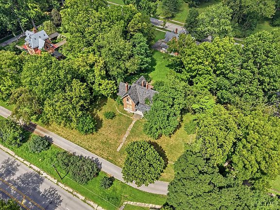 5th image of 7222 Catalpa Rd