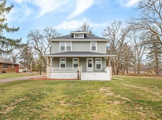 404 Manhattan Rd, Joliet, IL 60433