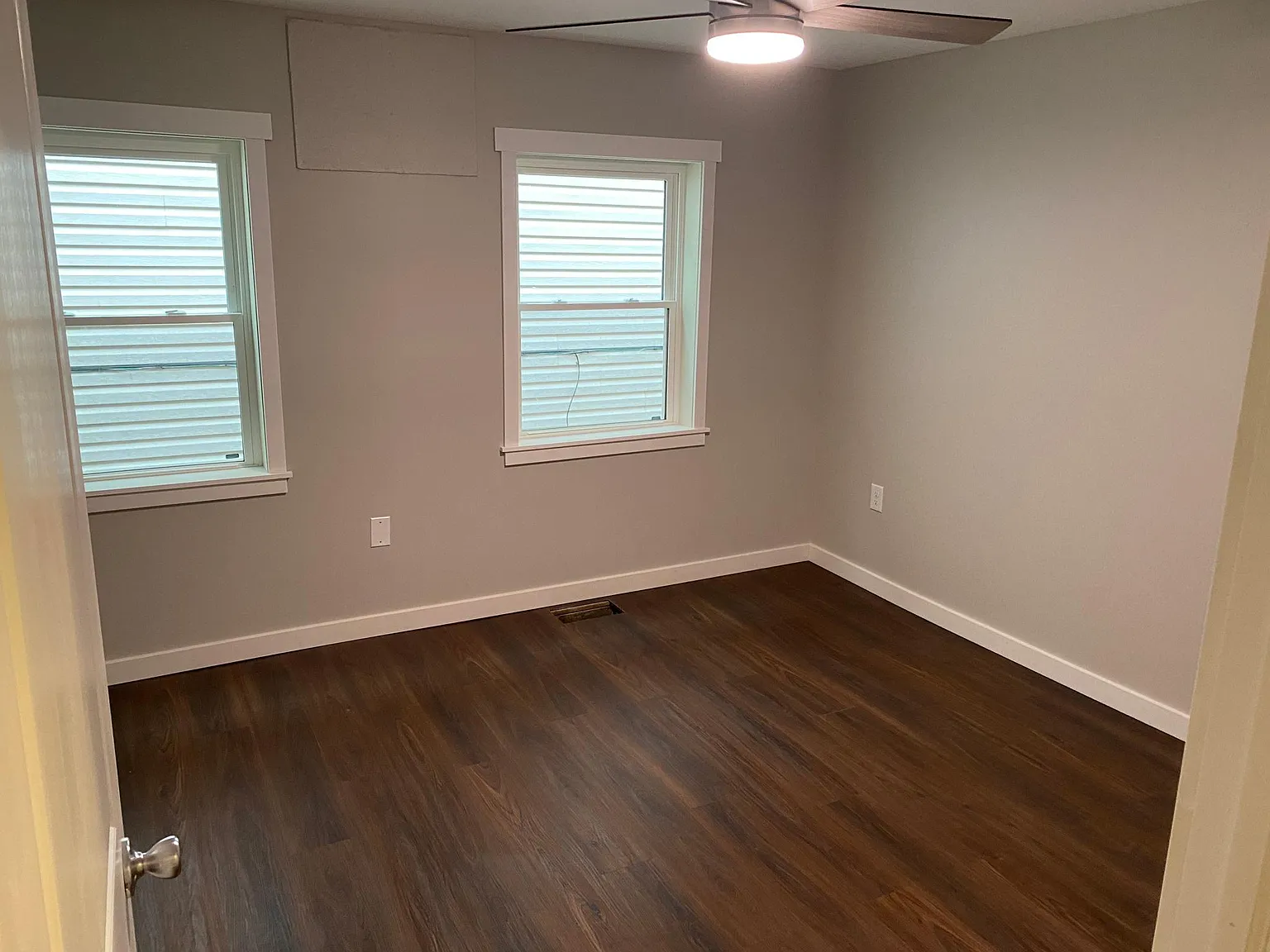 1 bed, 800 sqft, $1,100 — Photo 2