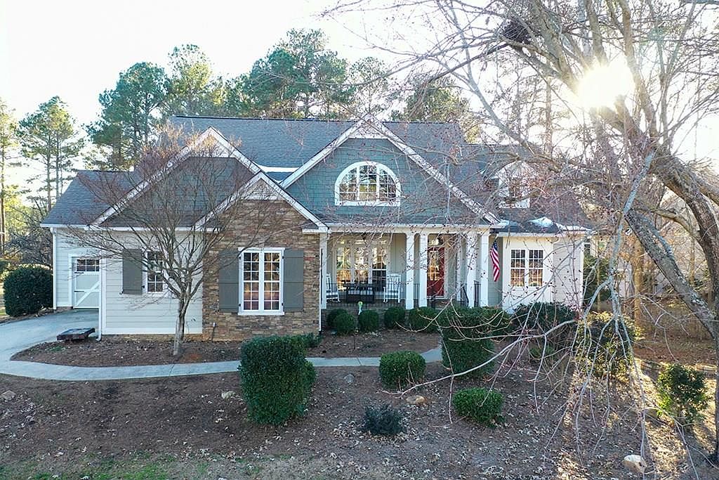 204 Gunnery Ct E