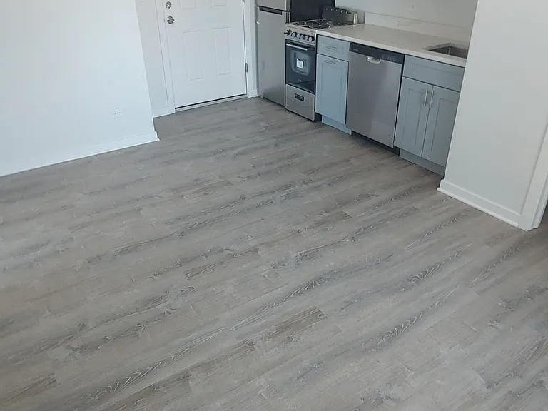 5366 S Laramie Ave #202 — Photo 6