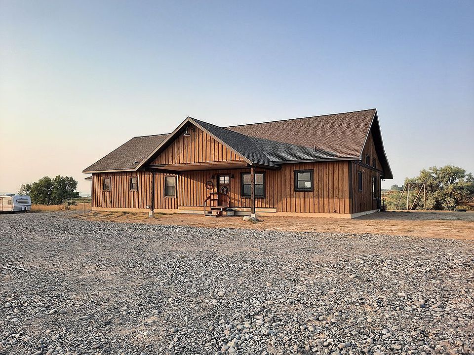 1st image of 54 Lane Dr #19-1/2