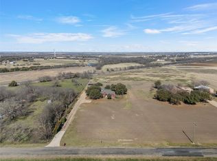231 Trlica Rd, West, TX 76691