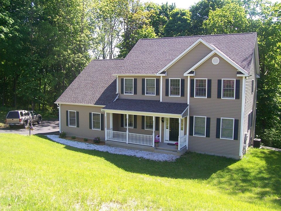 5 Pine View Circle (New Milford, CT)
