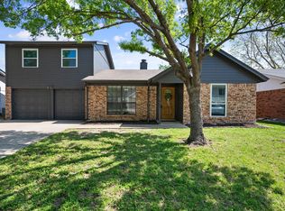 8036 Berry Brook Dr, Watauga, TX 76148