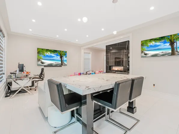 166 Providence Street image 8 of 40