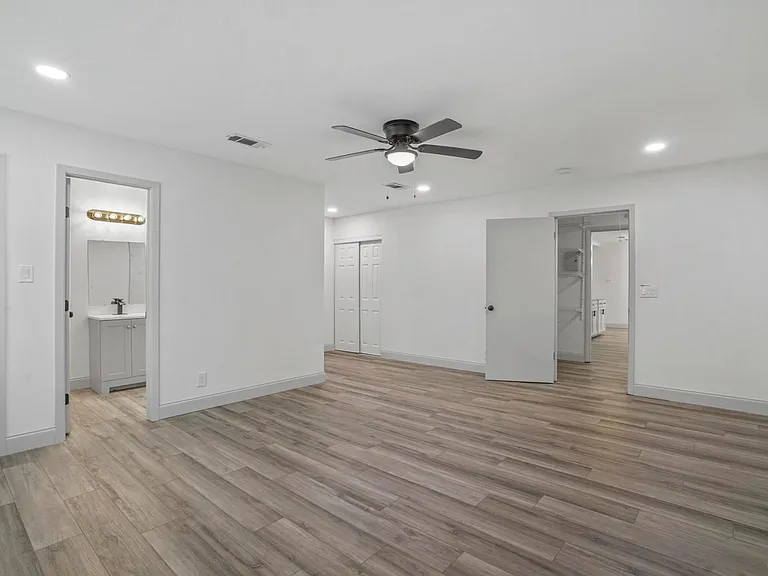 514 Canyon Ridge Dr — Photo 32