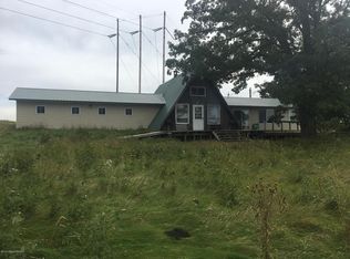 36417 Silver Lake Trl, Battle Lake, MN 56515