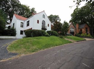 7260 S Winchester Dr, Saint Louis, MO