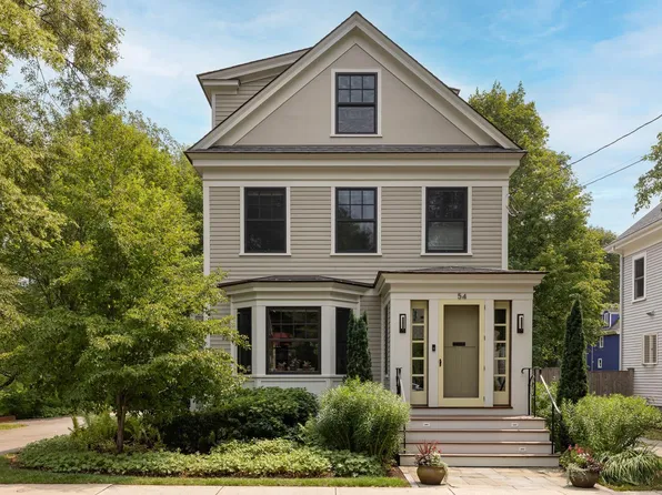 54 Lincoln Avenue, Portsmouth, NH 03801