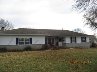 9341 Riggs St, Overland Park, KS 66212