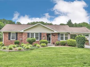 108 Ridge St, Jonesville, NC 28642