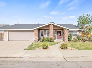 802 N B St, Exeter, CA 93221