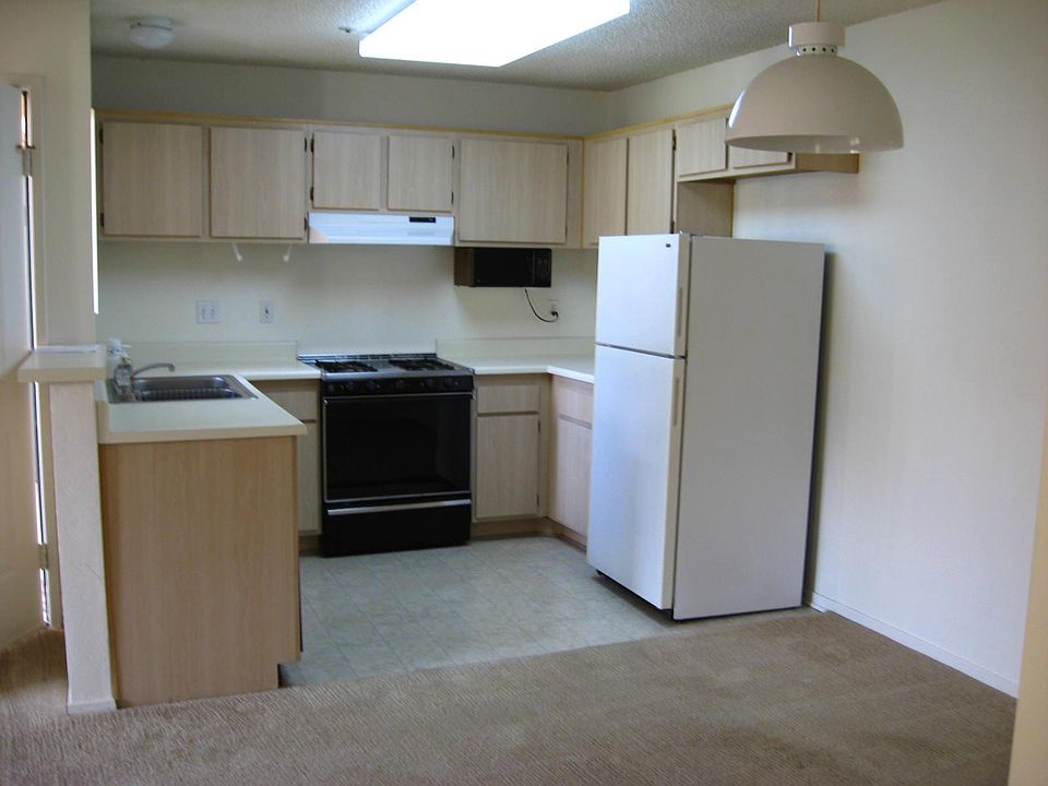 2nd image of 321 E Inger Dr #M120