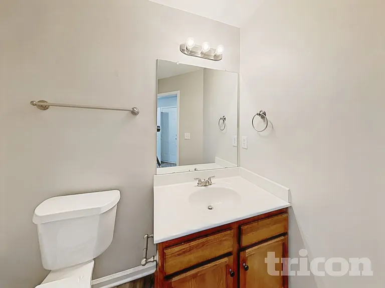 5213 Hildreth Ct — Photo 15