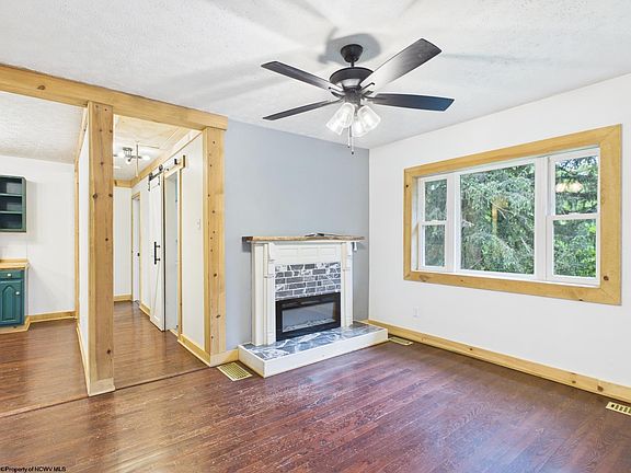 5th image of 38 Rabish Ln