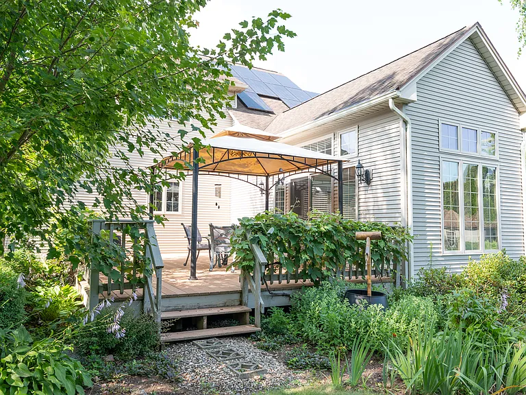 18 Bayberry Dr — Photo 24